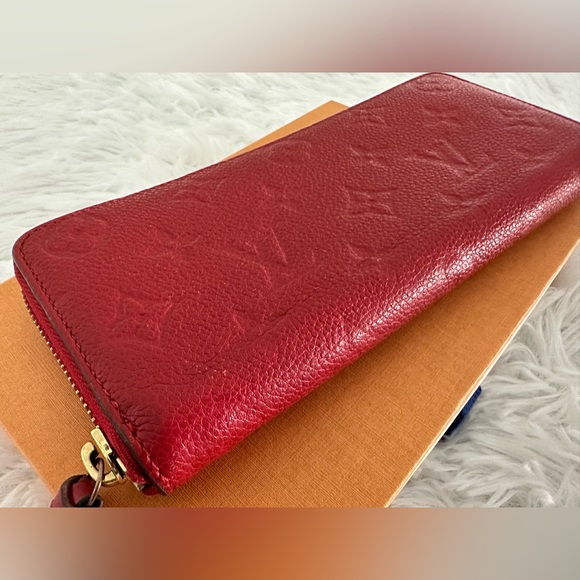 Authentic Louis Vuitton Empreinte Portefeuille Clemence Red Leather Wallet - Picture 3 of 15